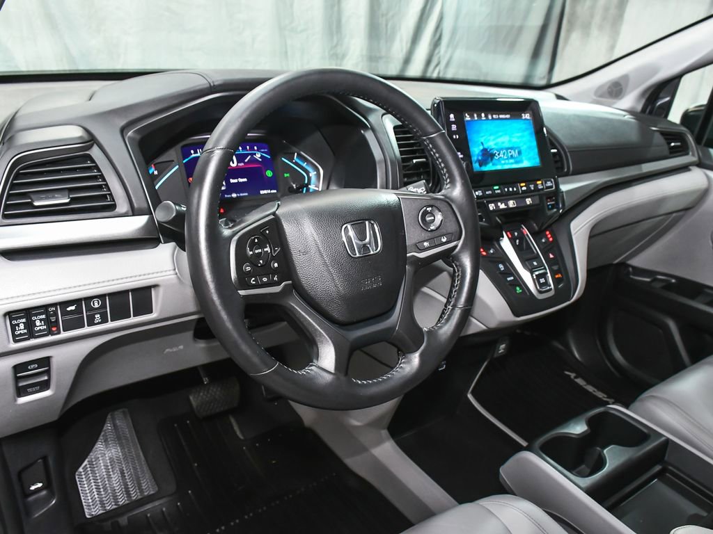 Used 2023 Honda Odyssey EX-L image 18