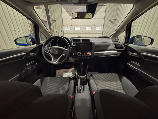 Used 2018 Honda Fit EX image 23