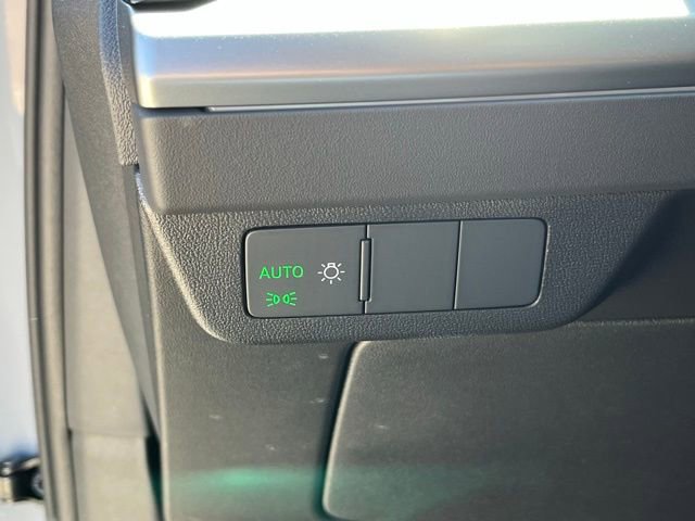 Used 2024 Audi Q4 e-tron Premium Plus w/ Premium Plus image 21