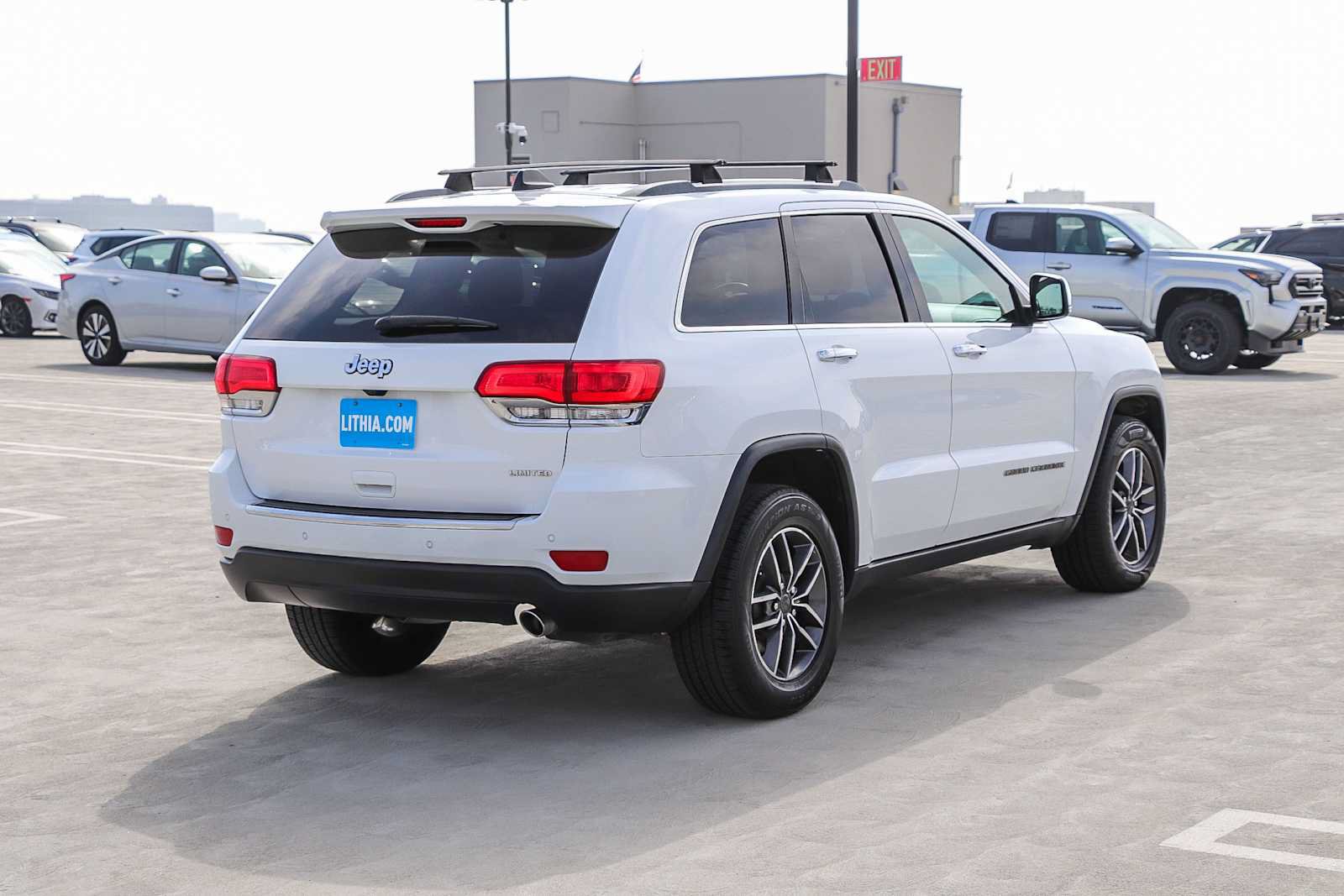 Used 2019 Jeep Grand Cherokee Limited RWD image 6