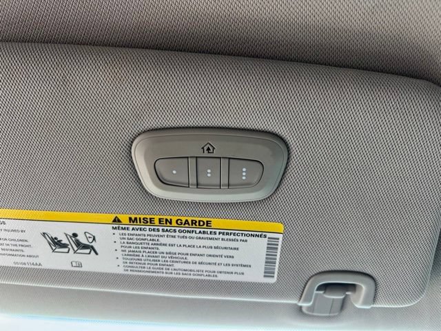 Used 2018 Chrysler Pacifica Limited FWD image 24