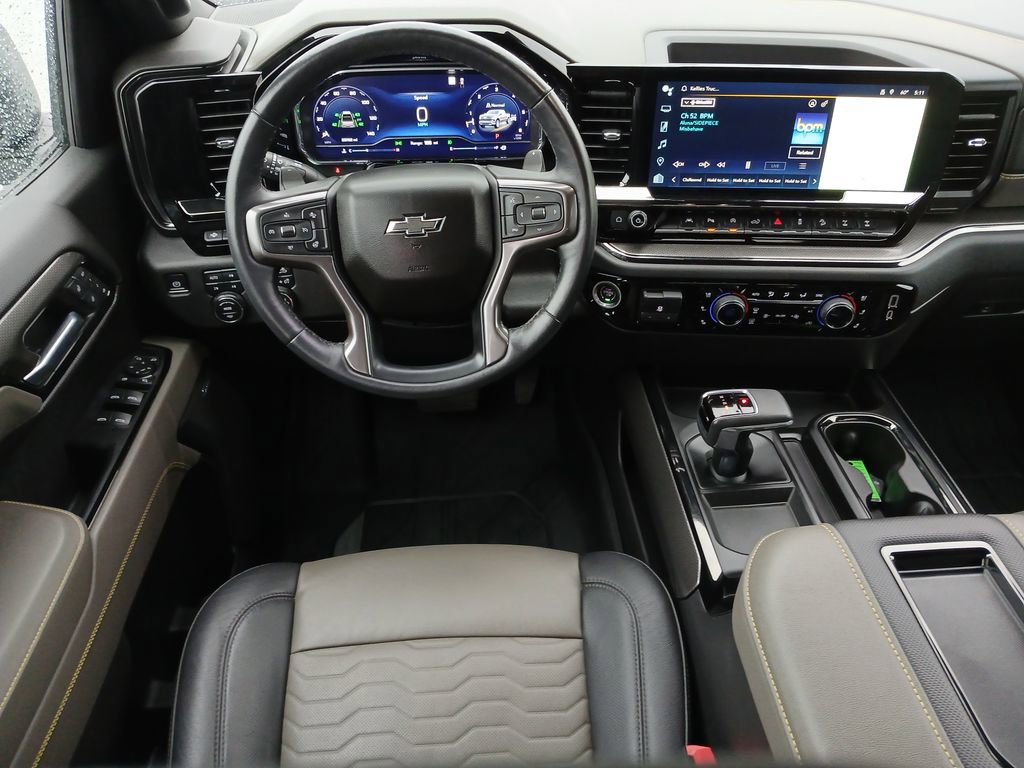 Used 2022 Chevrolet Silverado 1500 ZR2 w/ Technology Package AWD/4WD image 12