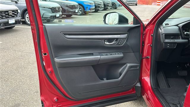 Used 2025 Honda CR-V Sport-L image 8