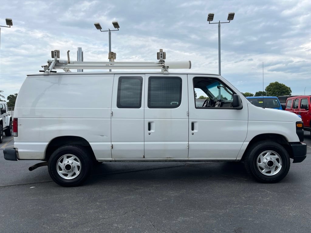 Used 2012 Ford E-250 and Econoline 250 w/ Commercial Cargo Van Pkg RWD image 5
