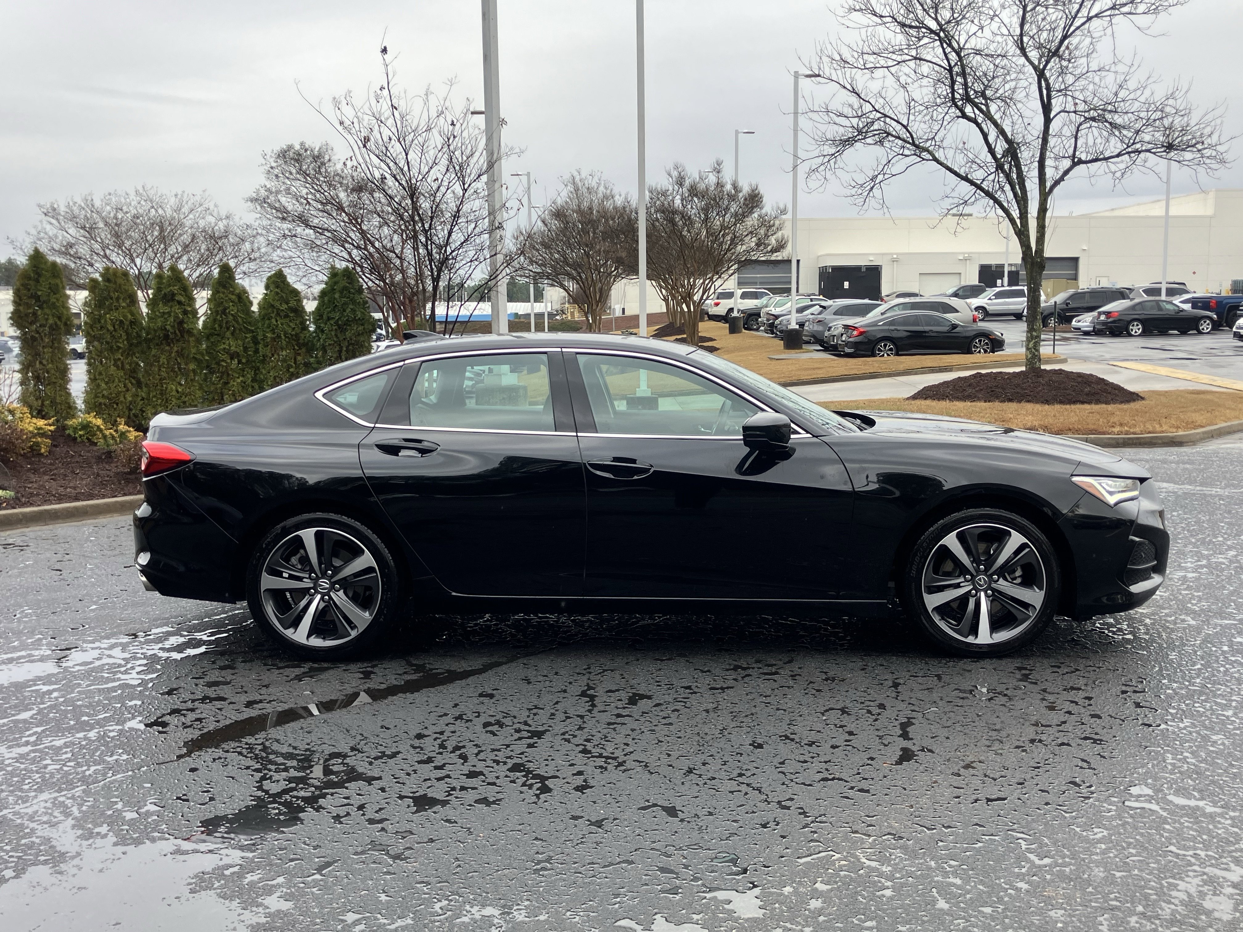 Used 2025 Acura TLX w/ Technology Package image 11