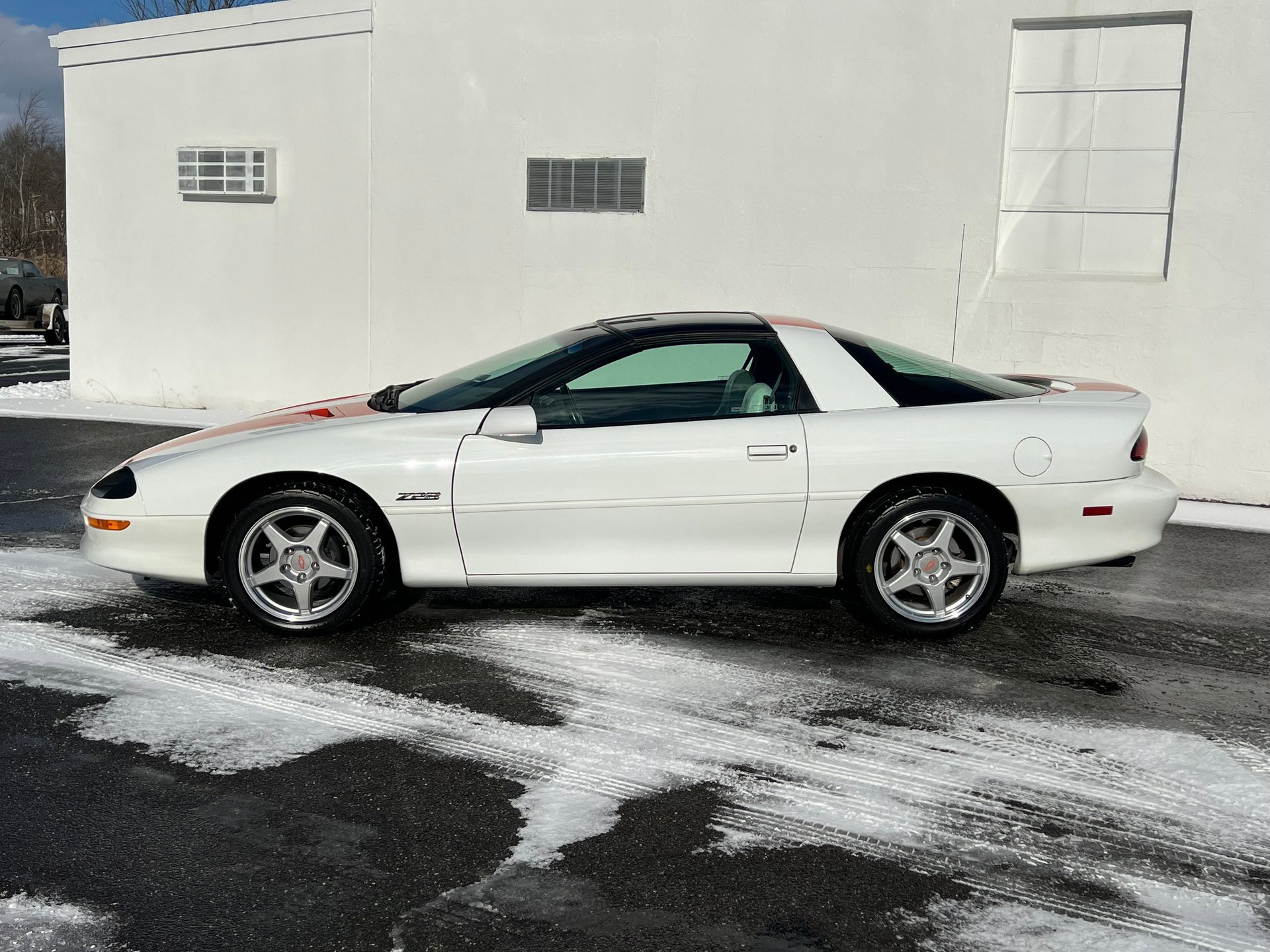 Used 1997 Chevrolet Camaro Z28 w/ Preferred Equipment Group 2 image 7