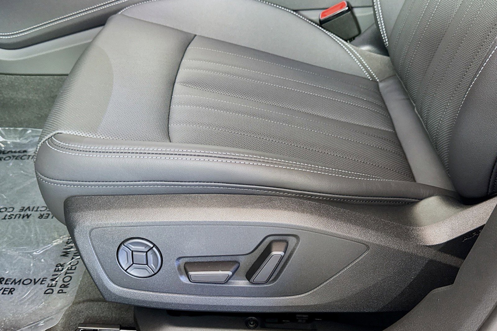 New 2025 Audi A6 Premium Plus image 17