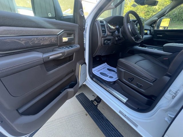 New 2026 RAM 3500 Limited image 10