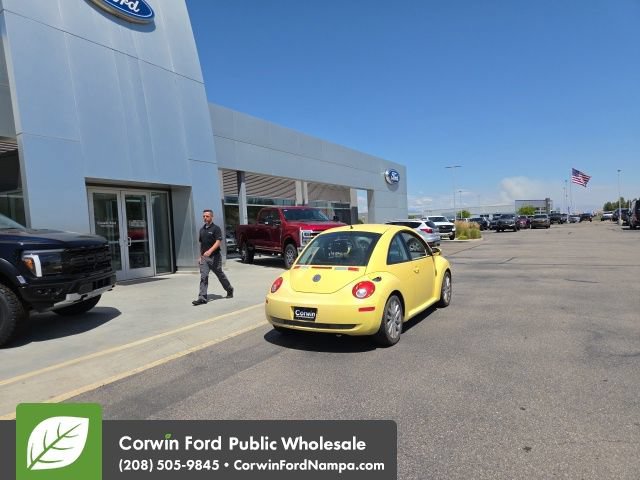 Used 2008 Volkswagen Beetle S FWD image 7