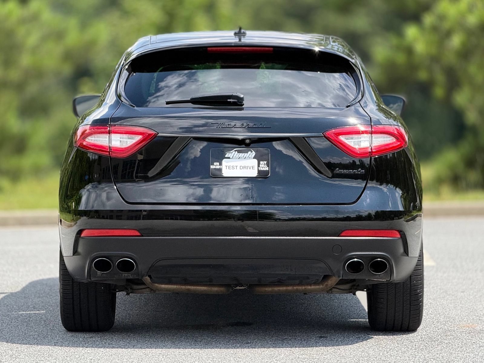 Used 2017 Maserati Levante AWD/4WD image 6