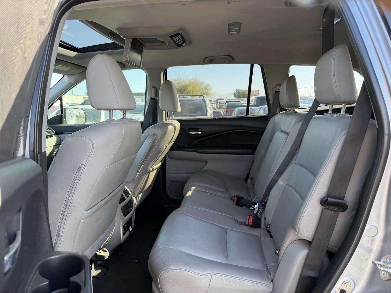 Used 2016 Honda Pilot Touring image 20