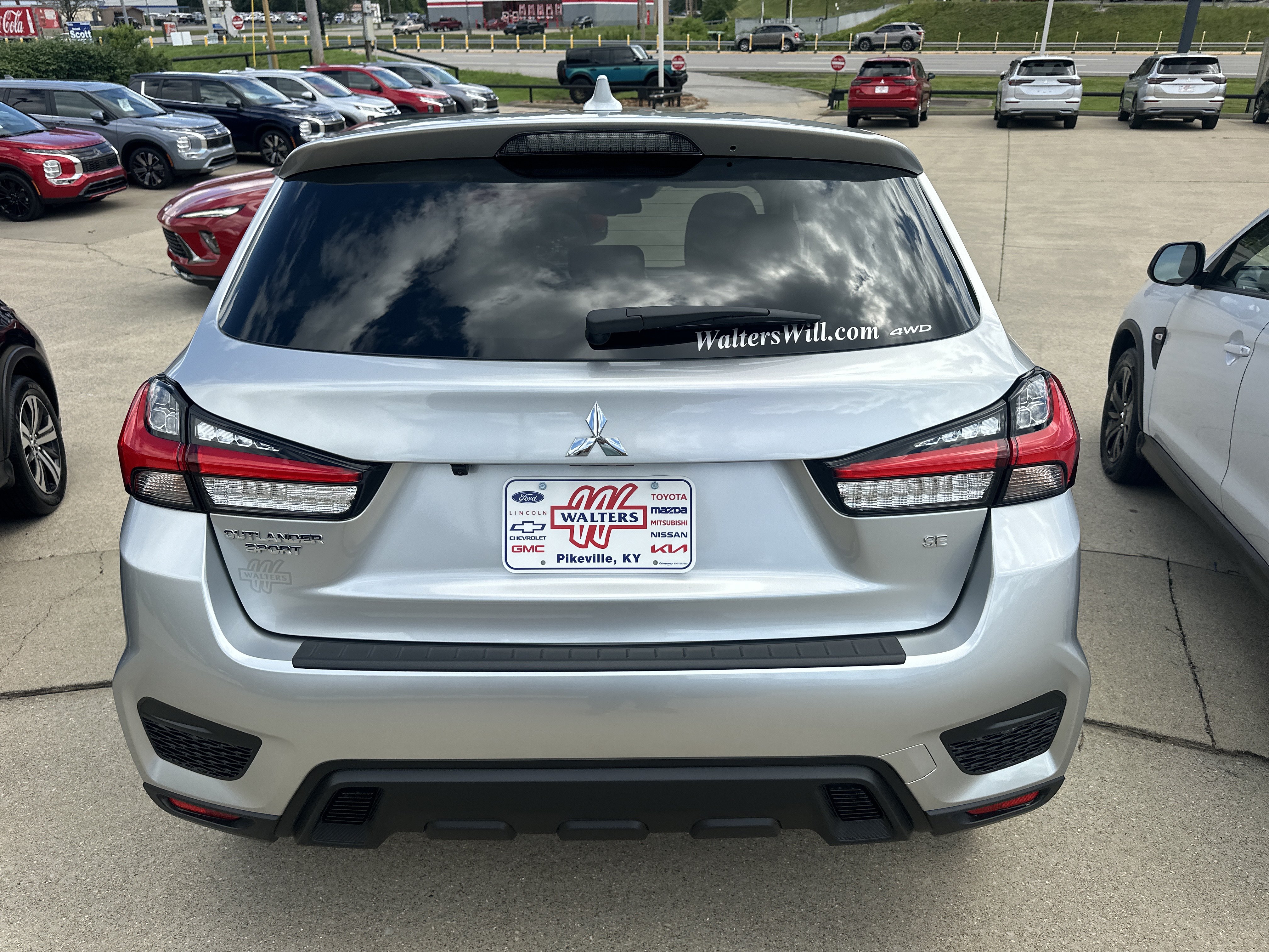 New 2026 Mitsubishi Outlander Sport SE AWD/4WD image 3