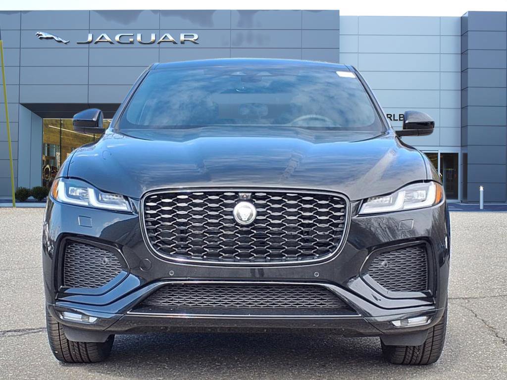 New 2026 Jaguar F-PACE R-Dynamic S image 8