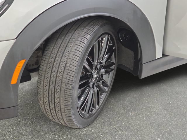Certified 2024 MINI Cooper S FWD image 29