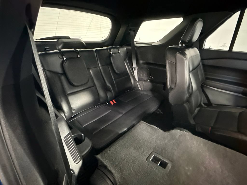 Used 2020 Ford Explorer Limited w/ Class III Trailer Tow Package AWD/4WD image 19