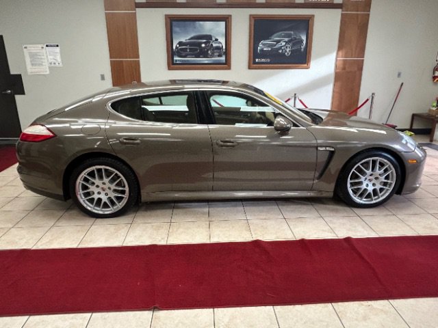 Used 2011 Porsche Panamera 4S AWD/4WD image 5