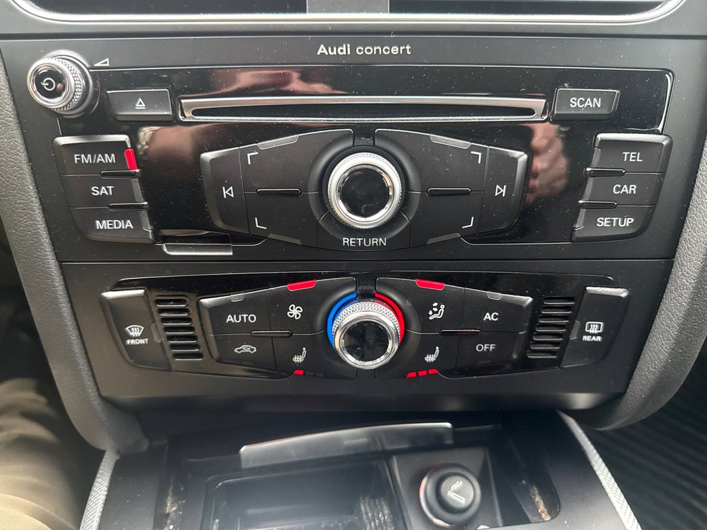 Used 2013 Audi A4 2.0T Premium image 24