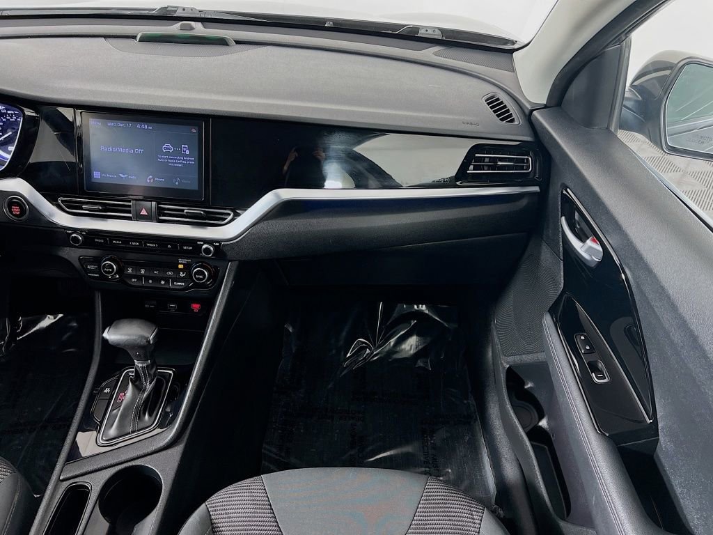 Used 2022 Kia Niro LXS image 21
