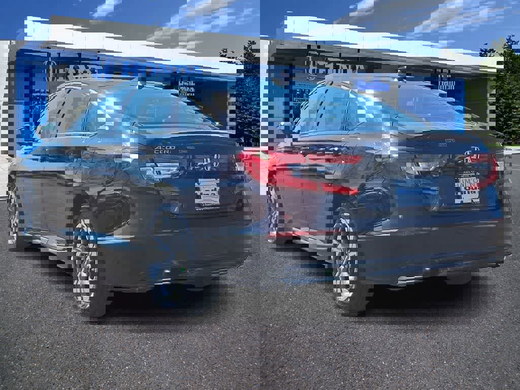 Used 2018 Honda Accord EX image 22