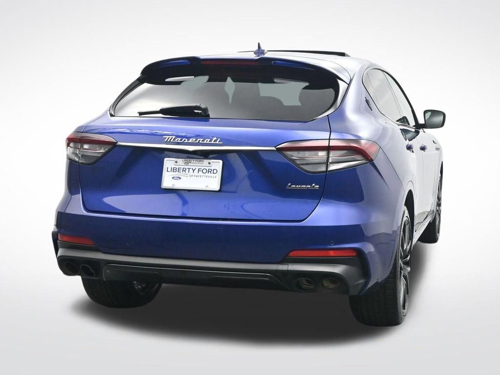 Used 2023 Maserati Levante Modena image 6