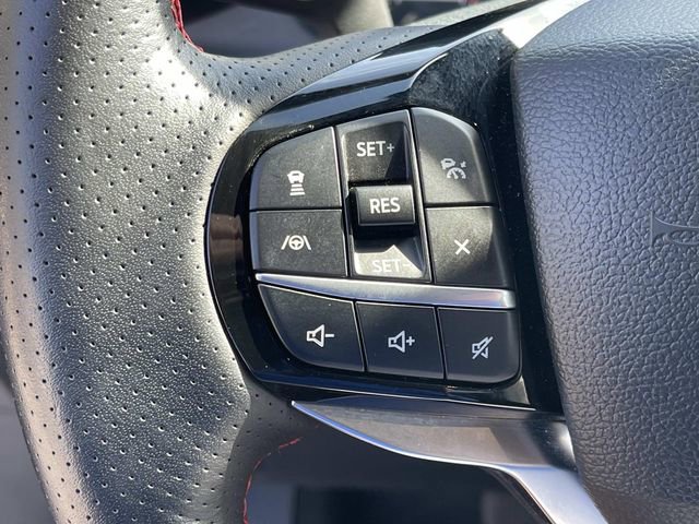 Certified 2023 Ford Explorer ST-Line w/ Class IV Trailer Tow Package image 38