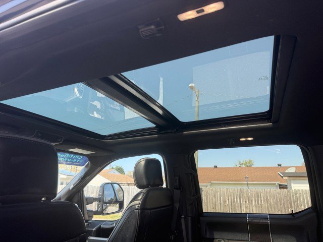 Used 2019 Ford F250 Platinum w/ Platinum Ultimate Package AWD/4WD image 4
