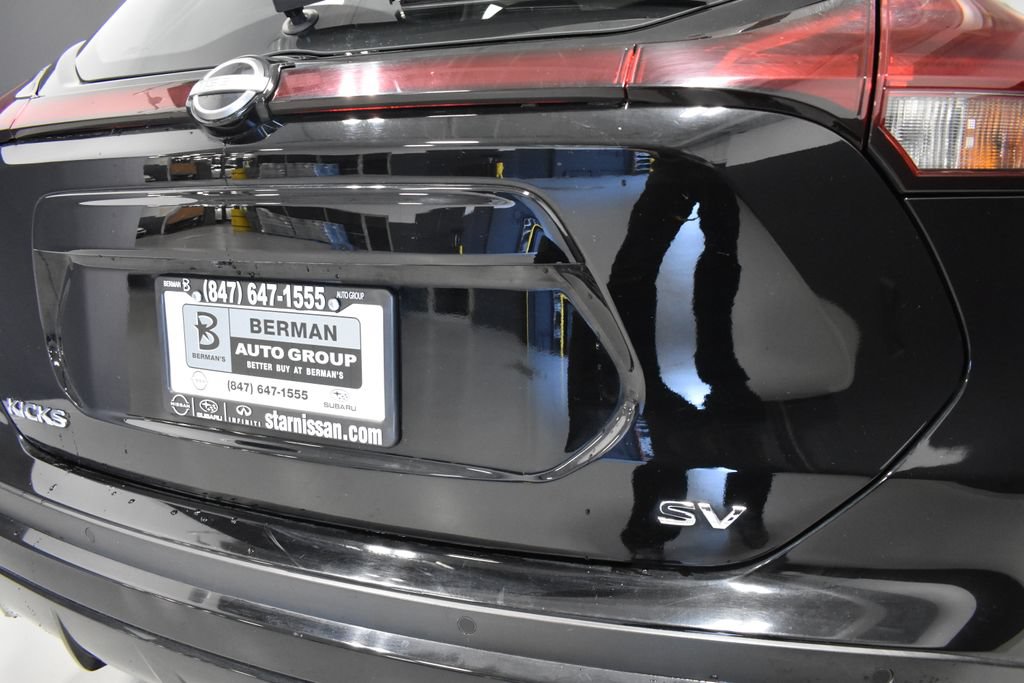 Used 2022 Nissan Kicks SV FWD image 12