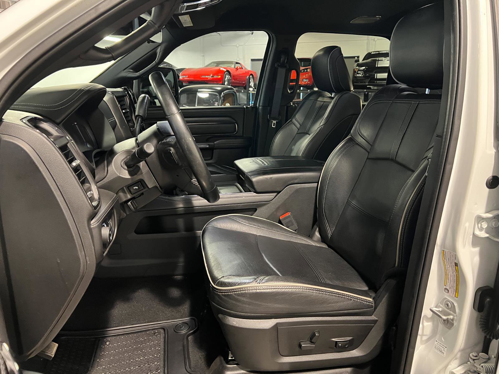 Used 2023 RAM 2500 Limited image 9