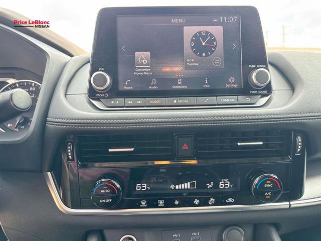 Used 2022 Nissan Rogue SV FWD image 43