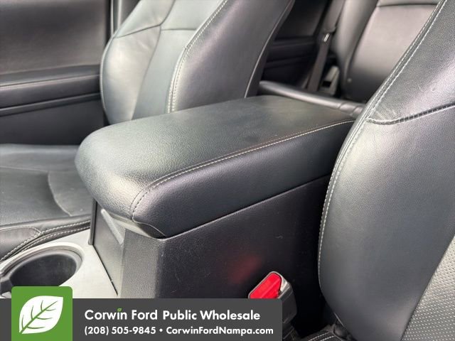 Used 2015 Toyota 4Runner Limited image 23