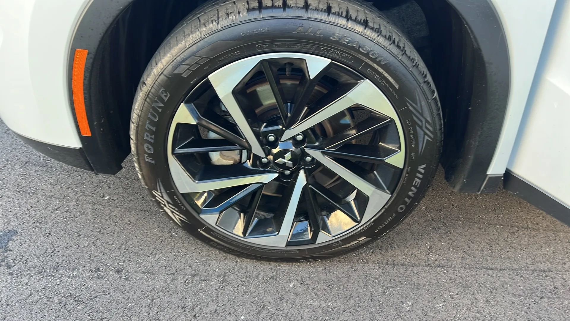 Used 2024 Mitsubishi Outlander Ralliart image 33