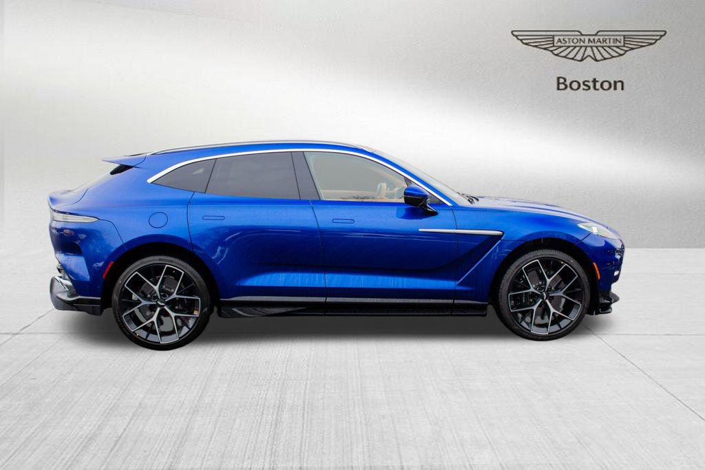 New 2026 Aston Martin DBX 707 image 2