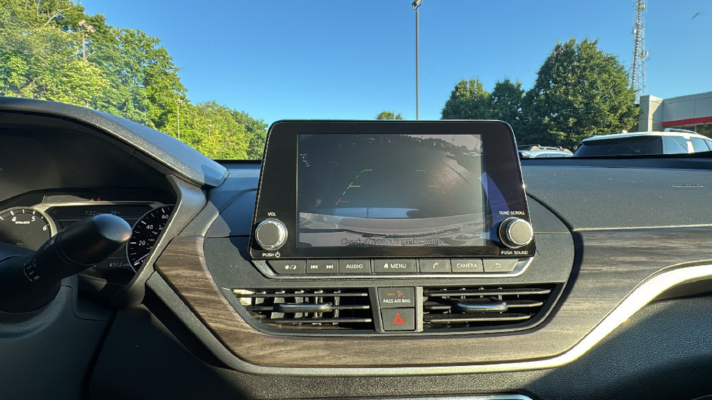 Used 2025 Nissan Altima 2.5 SV FWD image 20