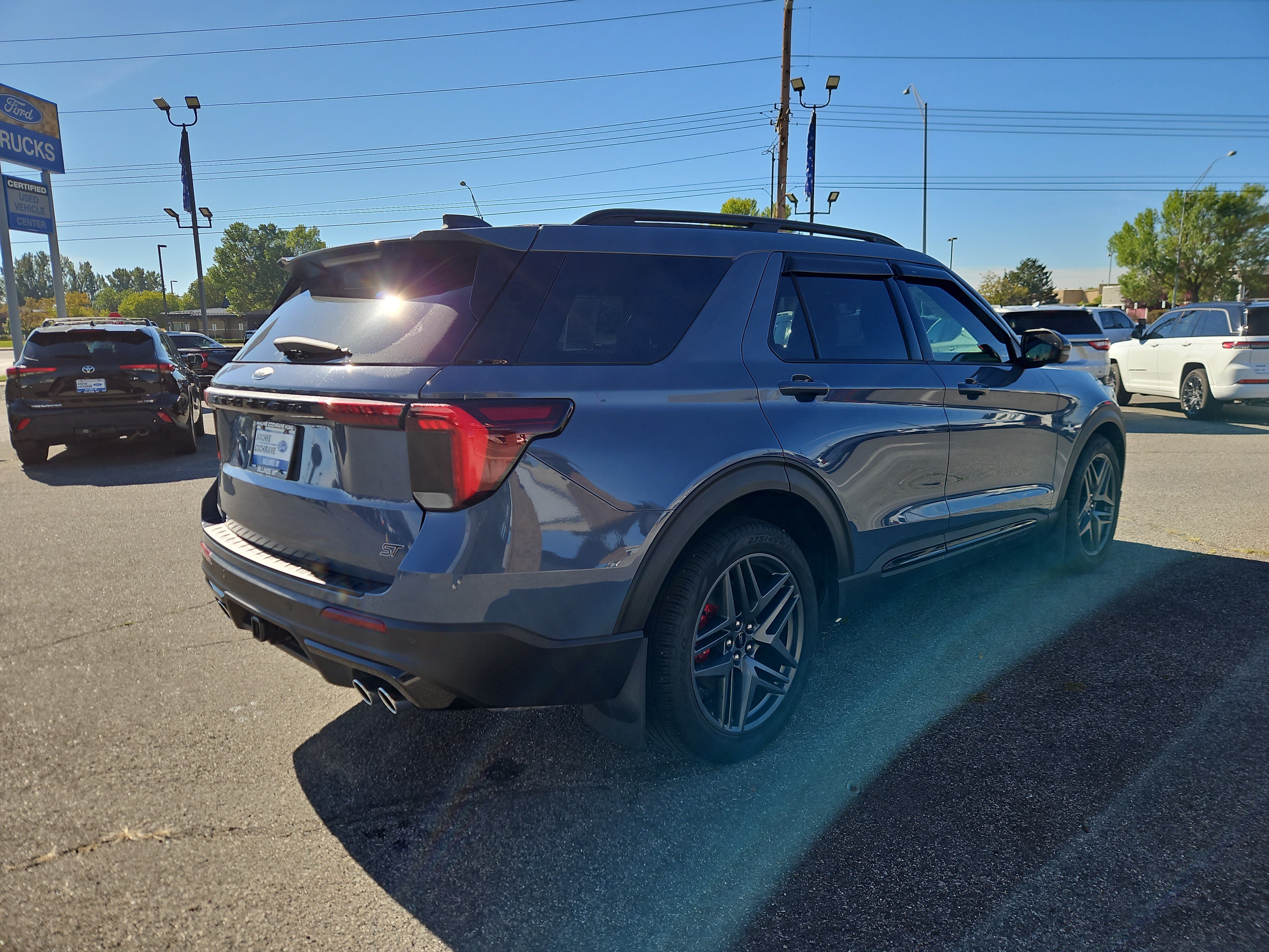 Certified 2025 Ford Explorer ST w/ Sun And Sound Package AWD/4WD image 5