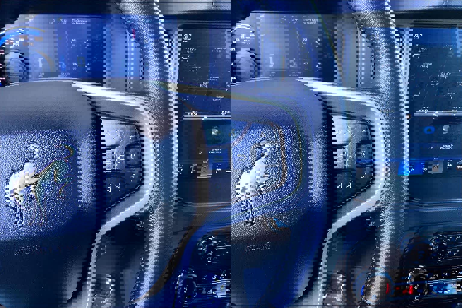 Used 2024 Ford Bronco Badlands image 25