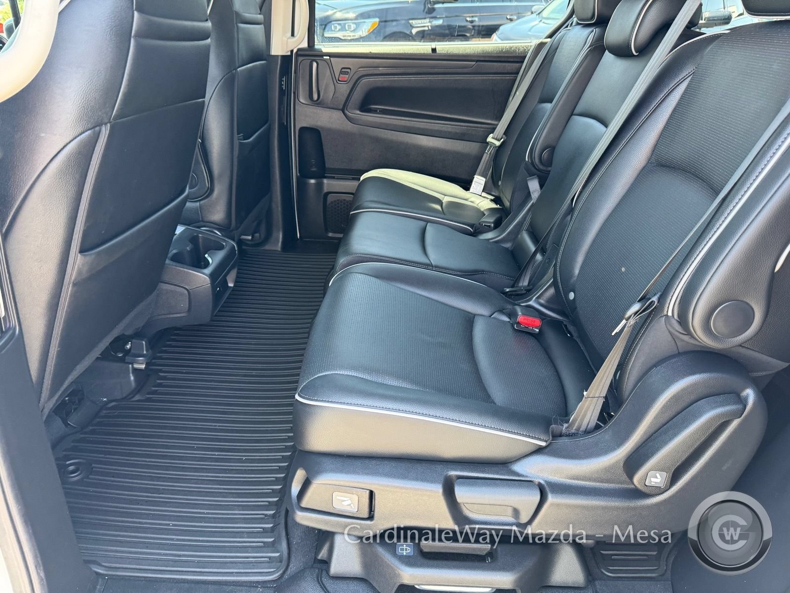 Used 2025 Honda Odyssey Elite image 15