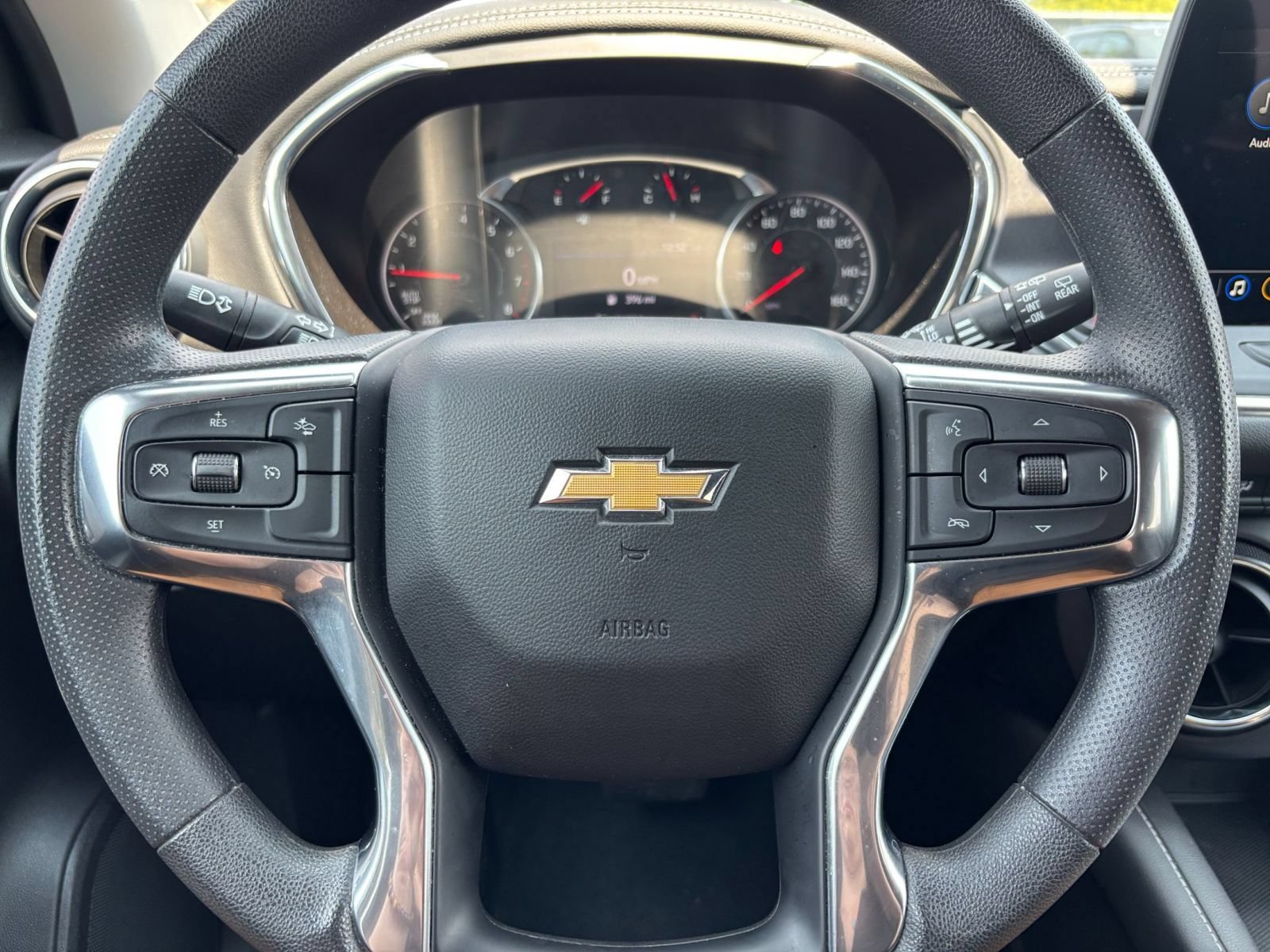 Used 2025 Chevrolet Blazer LT FWD image 30