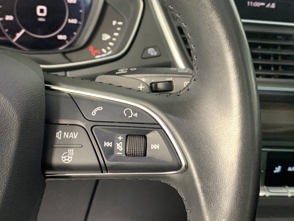 Used 2020 Audi Q5 e Premium Plus image 21