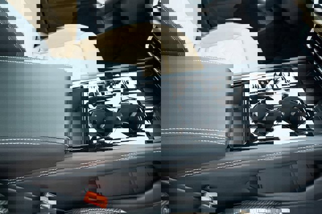 New 2026 Volkswagen Atlas Cross Sport SE image 44