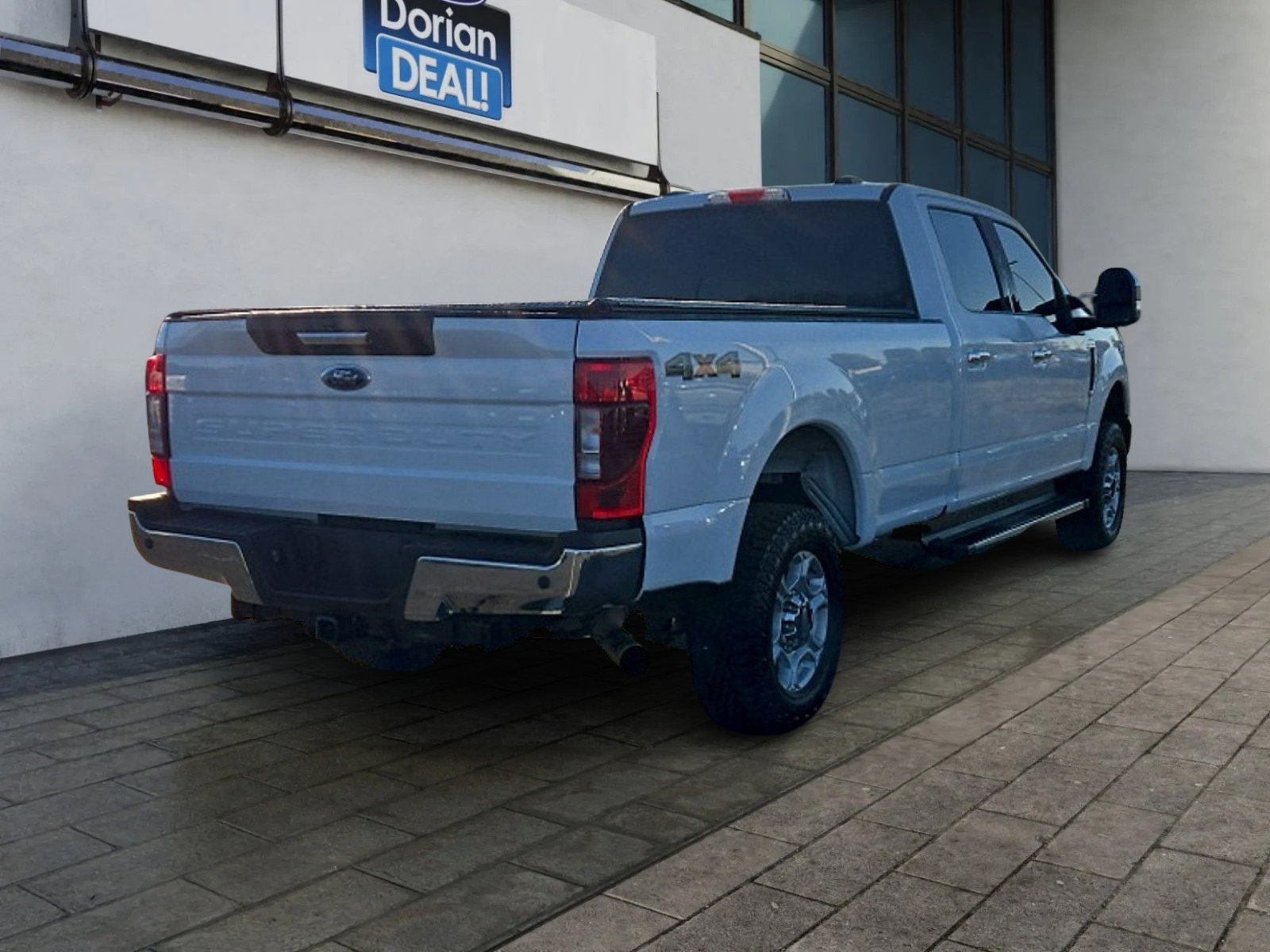 Used 2022 Ford F250 XLT w/ XLT Premium Package AWD/4WD image 3
