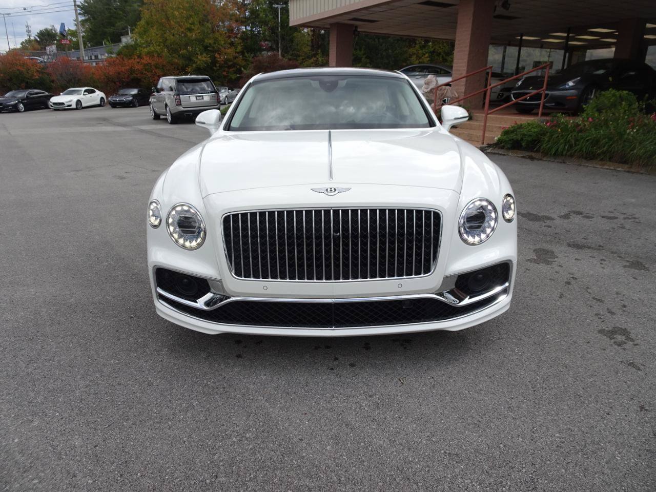 Used 2021 Bentley Flying Spur V8 AWD/4WD image 6