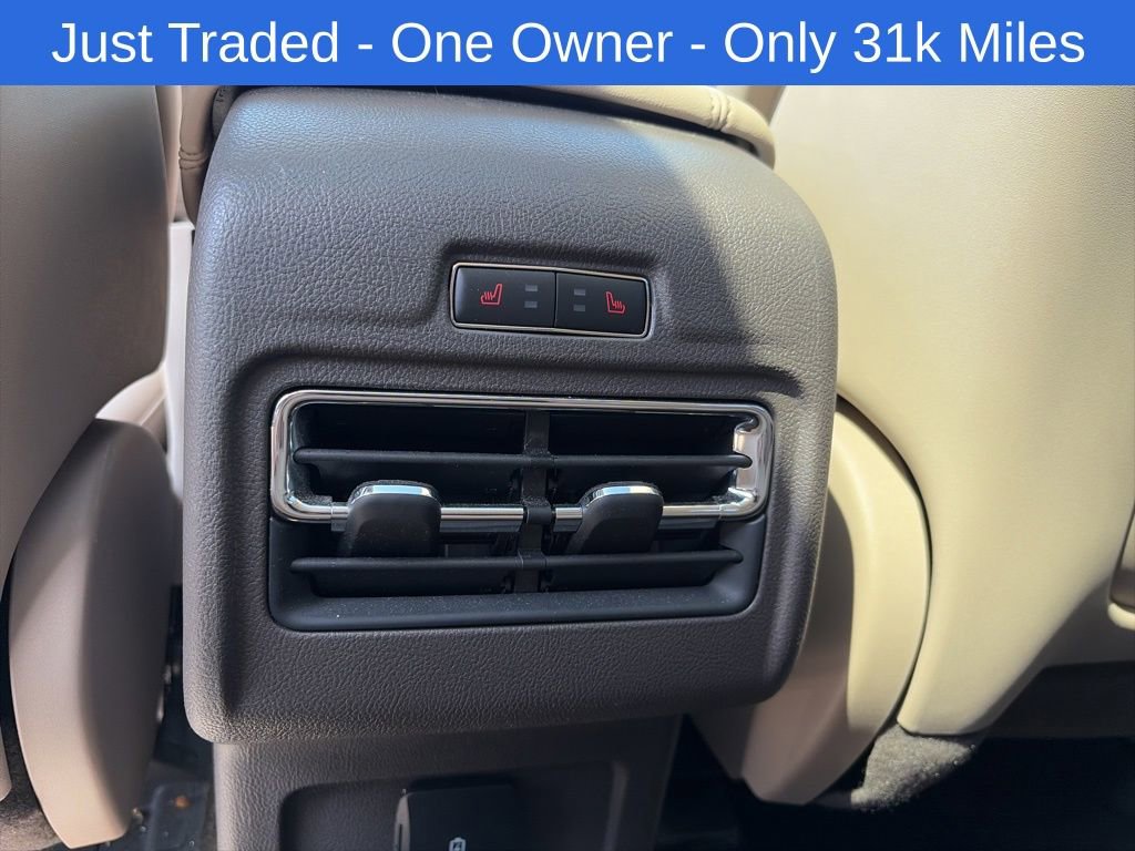Used 2022 Lincoln Corsair FWD w/ Premium Package image 12