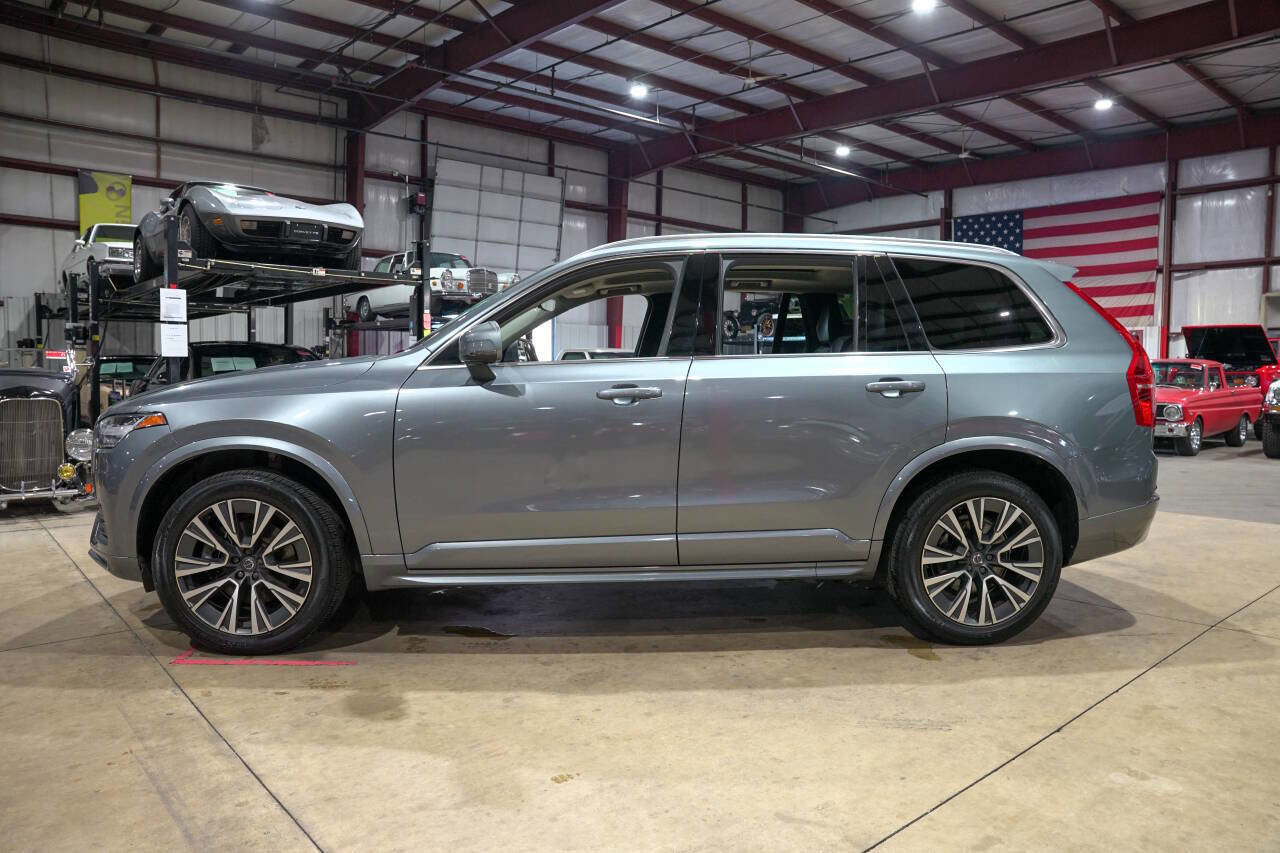 Used 2020 Volvo XC90 T5 Momentum w/ Protection Package Premier AWD/4WD image 4