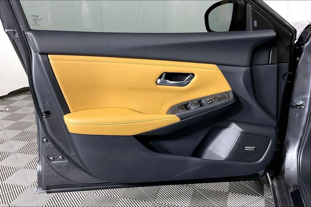 Certified 2025 Nissan Sentra SV w/ SV Premium Package image 25