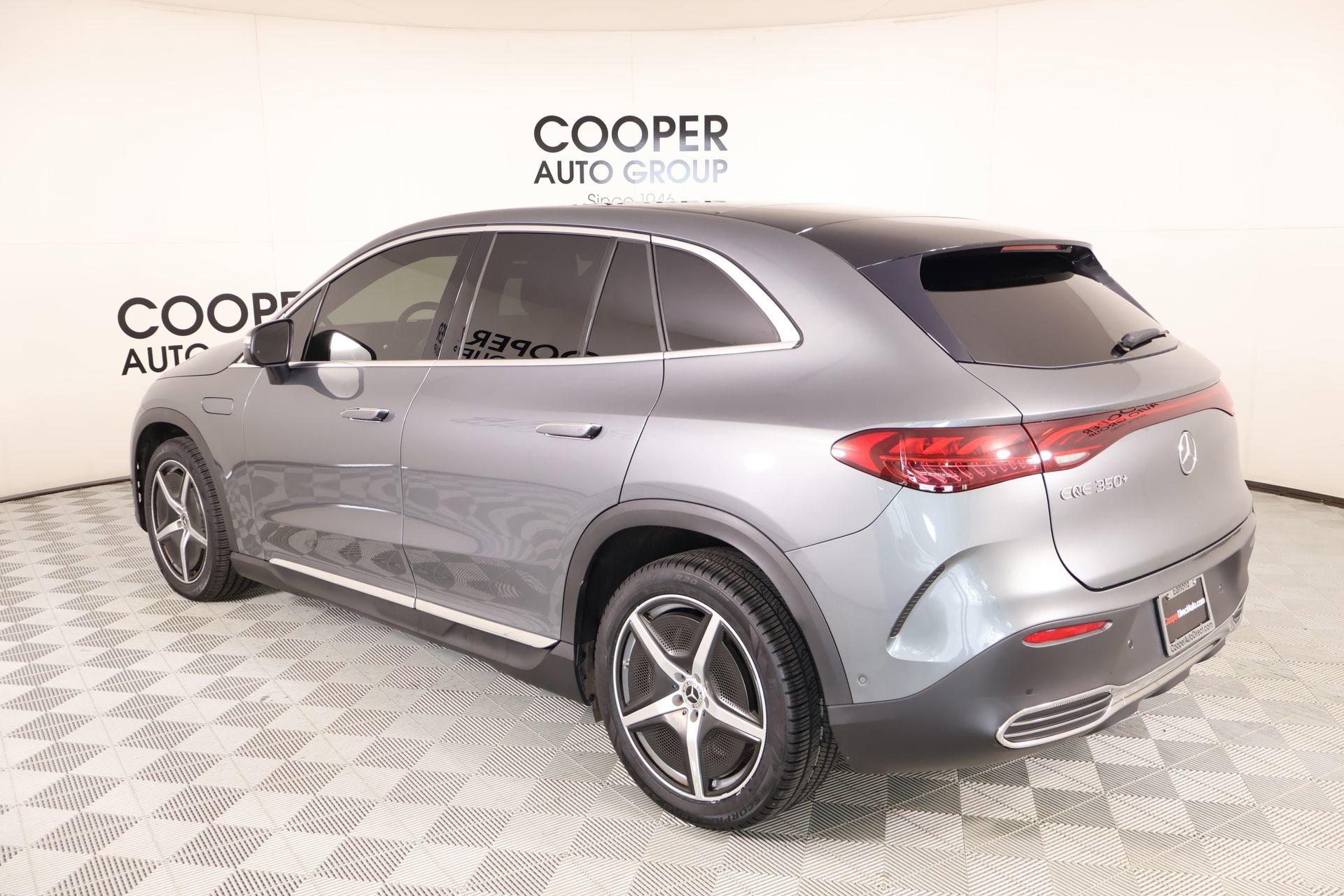 Used 2023 Mercedes-Benz EQE 350+ SUV image 21