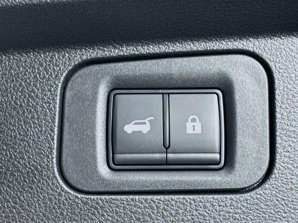 Certified 2026 INFINITI QX80 Pure w/ Cargo Package image 34