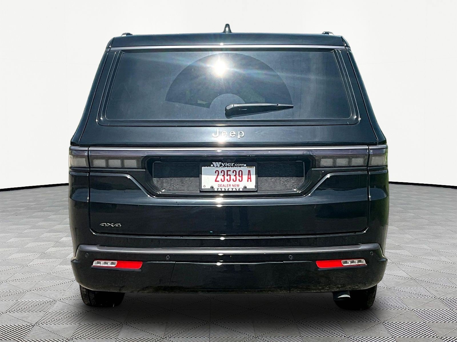 New 2026 Jeep Grand Wagoneer L Limited AWD/4WD image 5