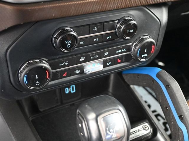 Used 2022 Ford Bronco Outer Banks image 28