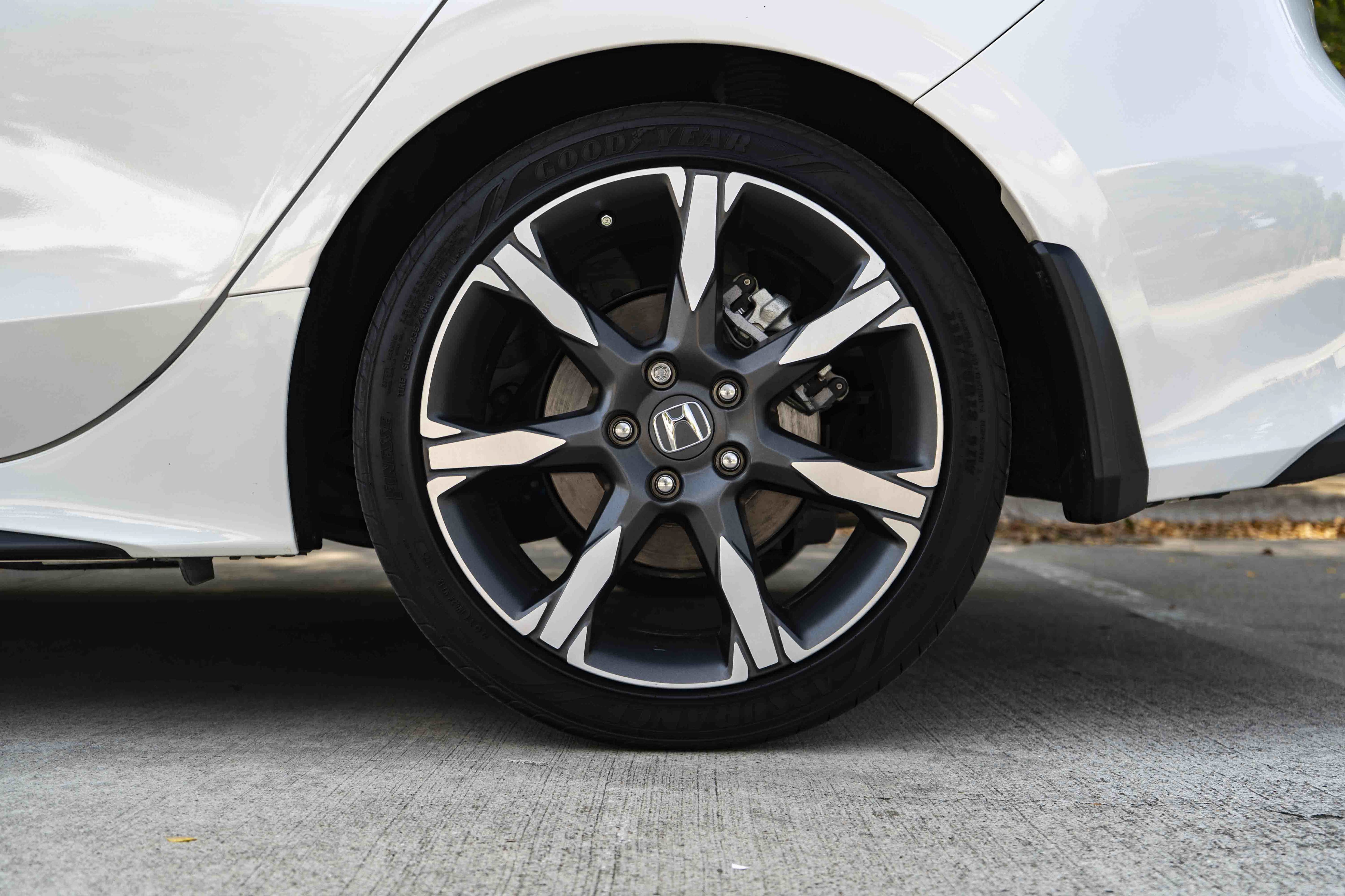 Certified 2026 Honda Civic Sport Touring image 15