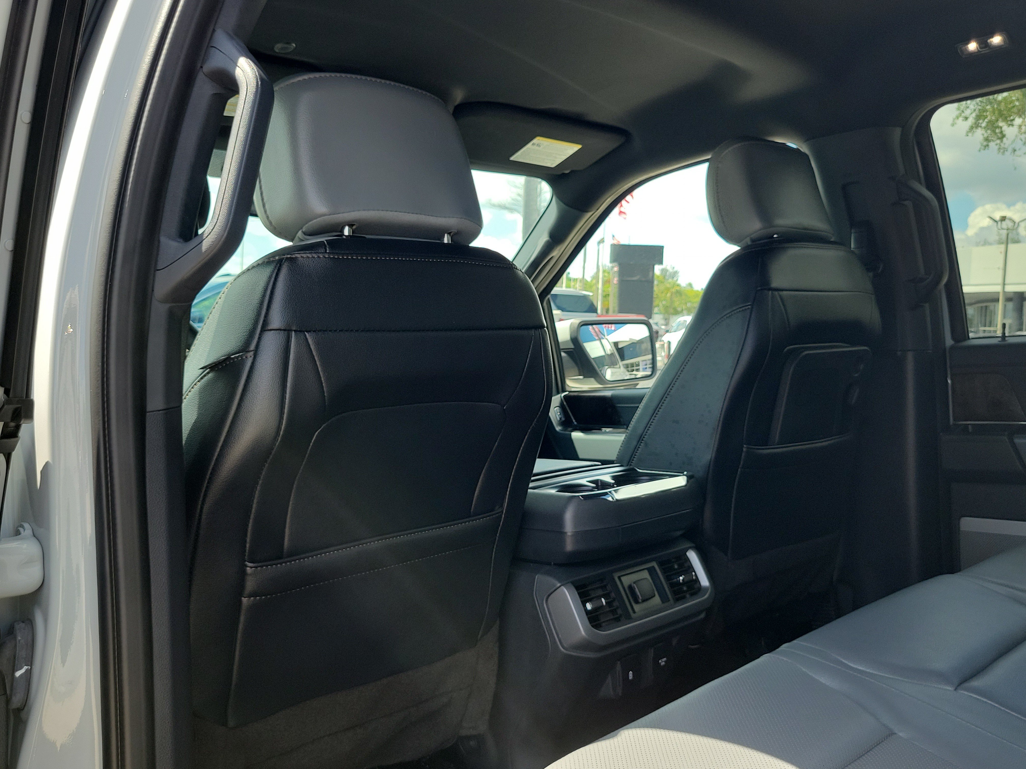 Used 2023 Ford F150 Lightning Lariat AWD/4WD image 14